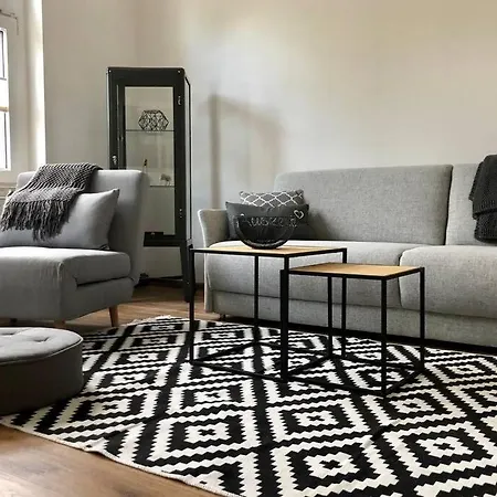 Liebevoll Sanierte, Grosszuegige Stadtwohnung, 70 Qm Apartment Quedlinburg