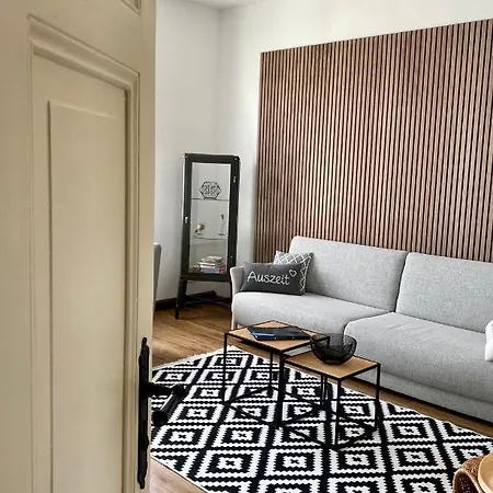 Liebevoll Sanierte, Grosszuegige Stadtwohnung, 70 Qm Quedlinburg