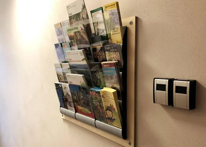 Апартаменты Liebevoll Sanierte, Grosszuegige Stadtwohnung, 70 Qm Кведлинбург