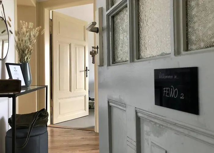 Apartmán Liebevoll Sanierte, Grosszuegige Stadtwohnung, 70 Qm *