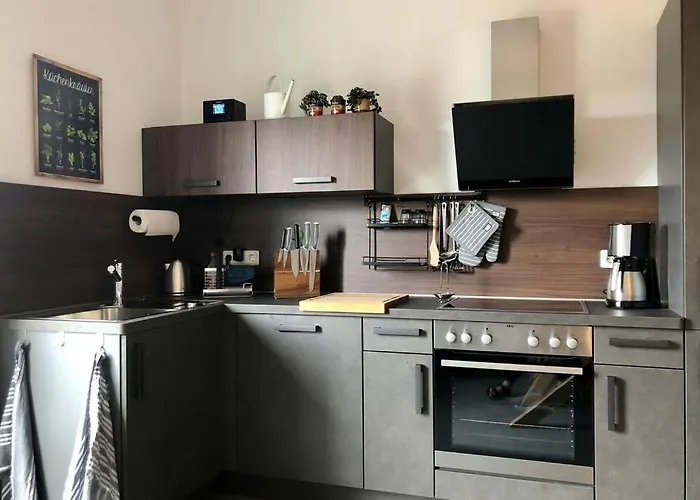 Liebevoll Sanierte, Grosszuegige Stadtwohnung, 70 Qm * Кведлинбург